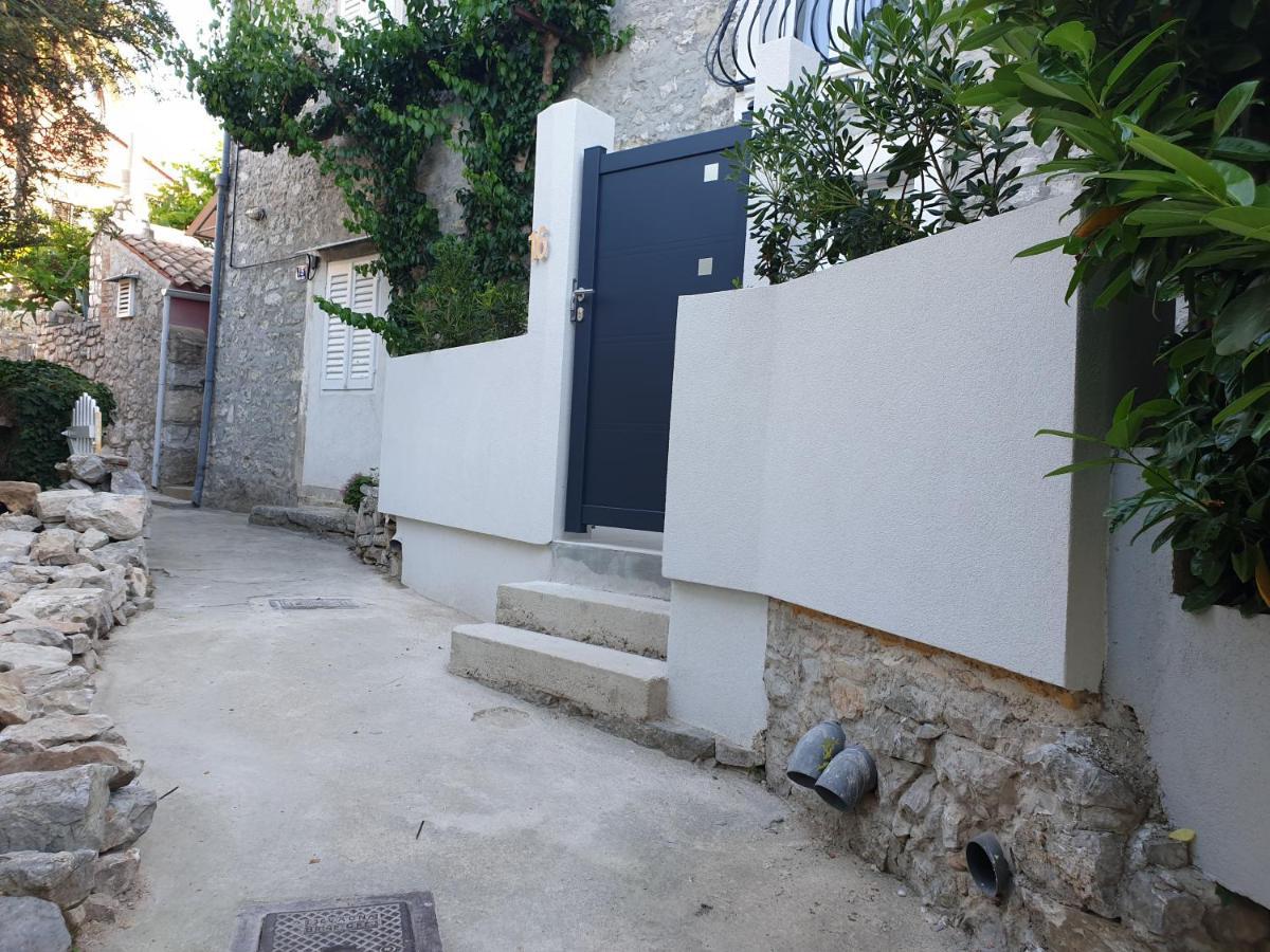 Castel Lejlighed Mali Lošinj Eksteriør billede