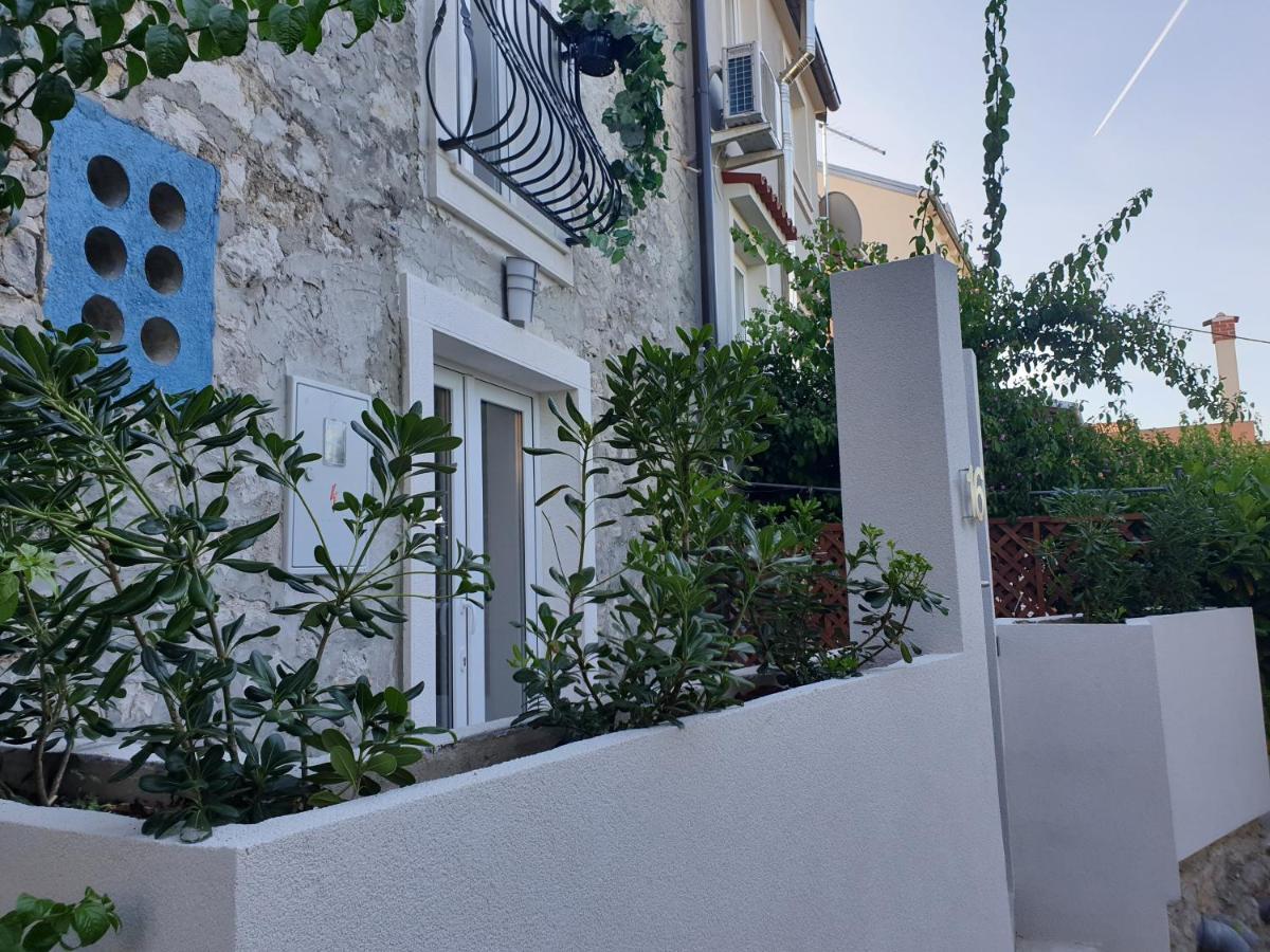 Castel Lejlighed Mali Lošinj Eksteriør billede