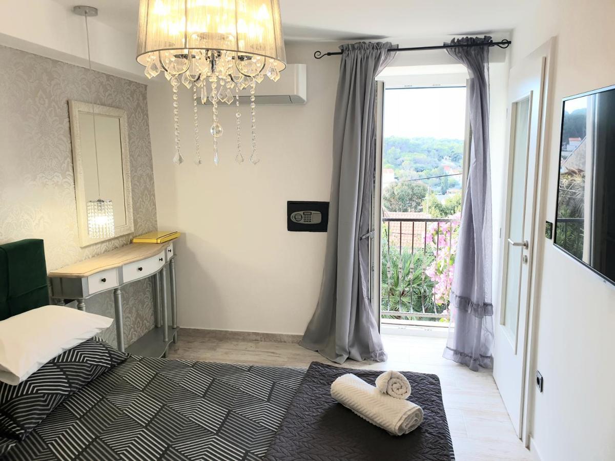 Castel Lejlighed Mali Lošinj Eksteriør billede