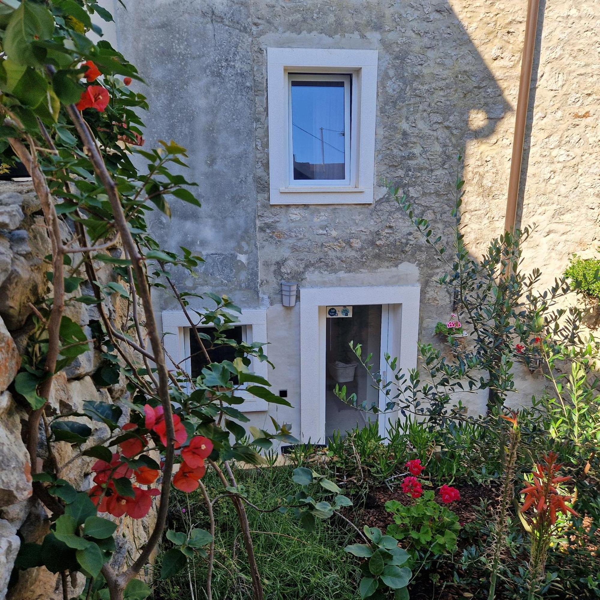 Castel Lejlighed Mali Lošinj Eksteriør billede